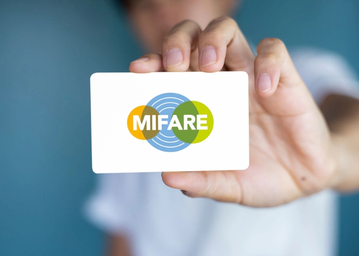 Caso de uso concreto: empresa con múltiples accesos y niveles de permiso